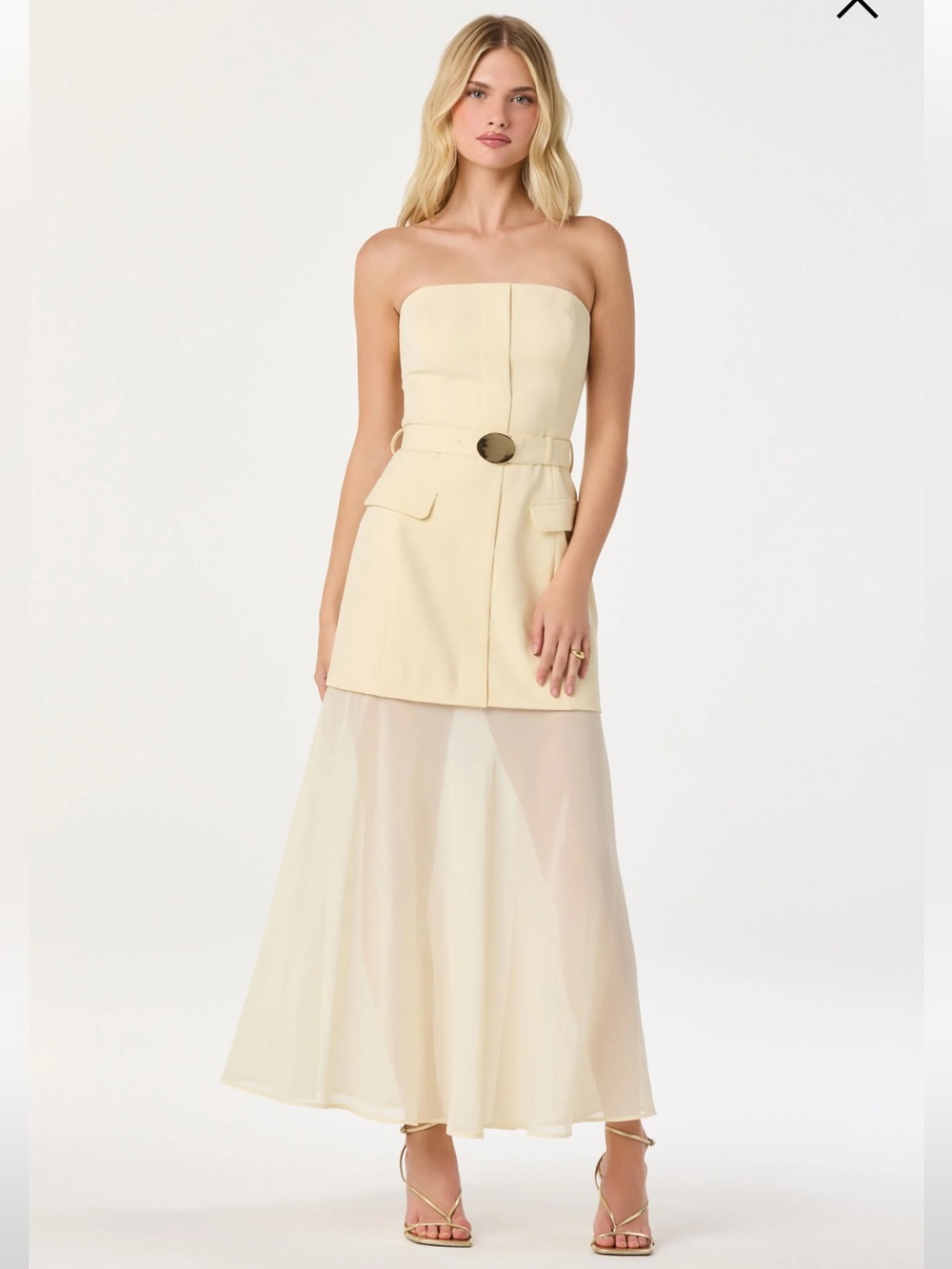 Astr $109 Strapless Contrast Belted Dress in ylow